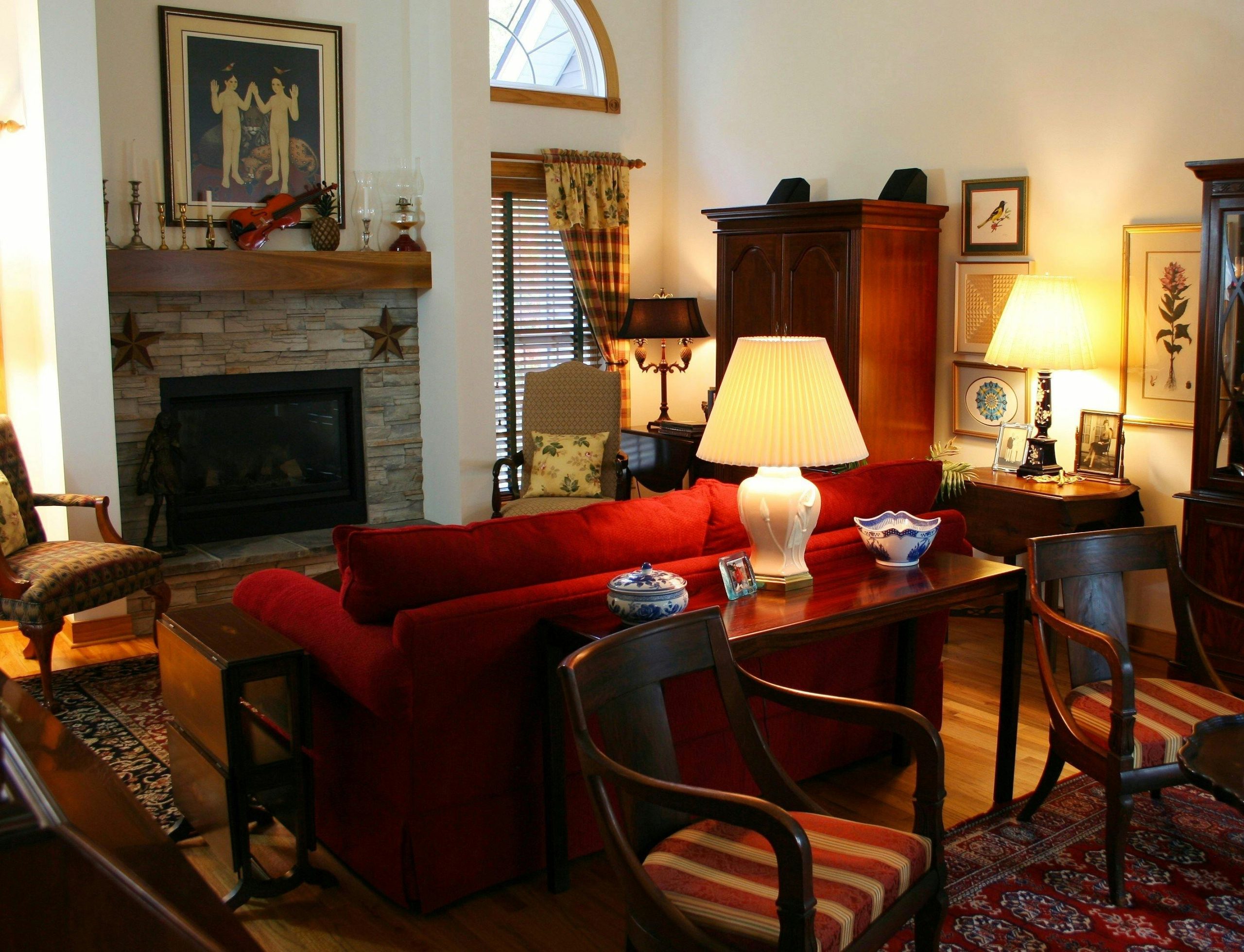 Expert Tips to Keep Oriental Rugs and Hardwood Floors Looking Great